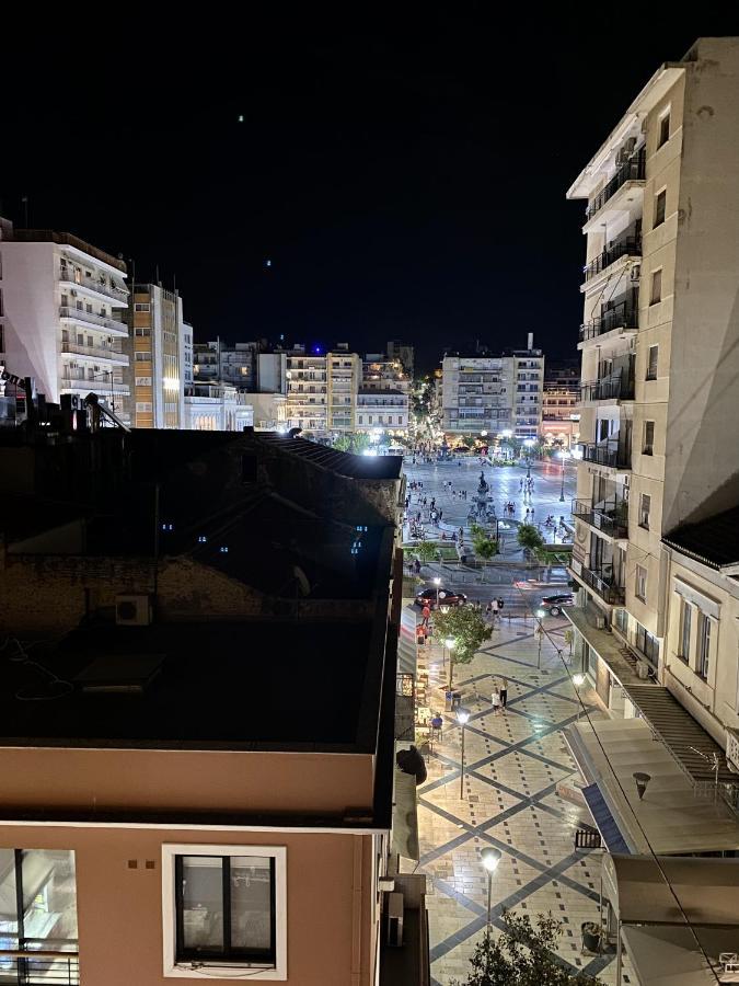 Happy Place! Big, Bright & Central - Ideal For Families And Groups Of Friends Patras Exterior foto